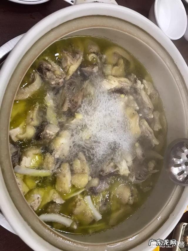 俄罗斯的女孩喜欢吃中国哪的美食？