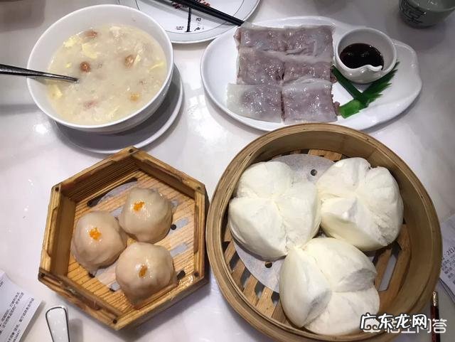 俄罗斯的女孩喜欢吃中国哪的美食？