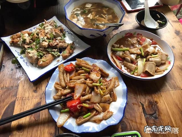 俄罗斯的女孩喜欢吃中国哪的美食？