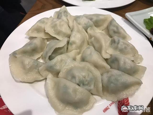 俄罗斯的女孩喜欢吃中国哪的美食？