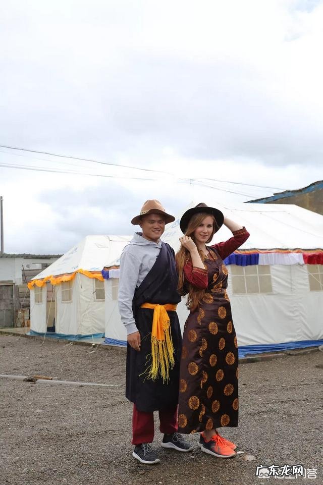 俄罗斯的女孩喜欢吃中国哪的美食？