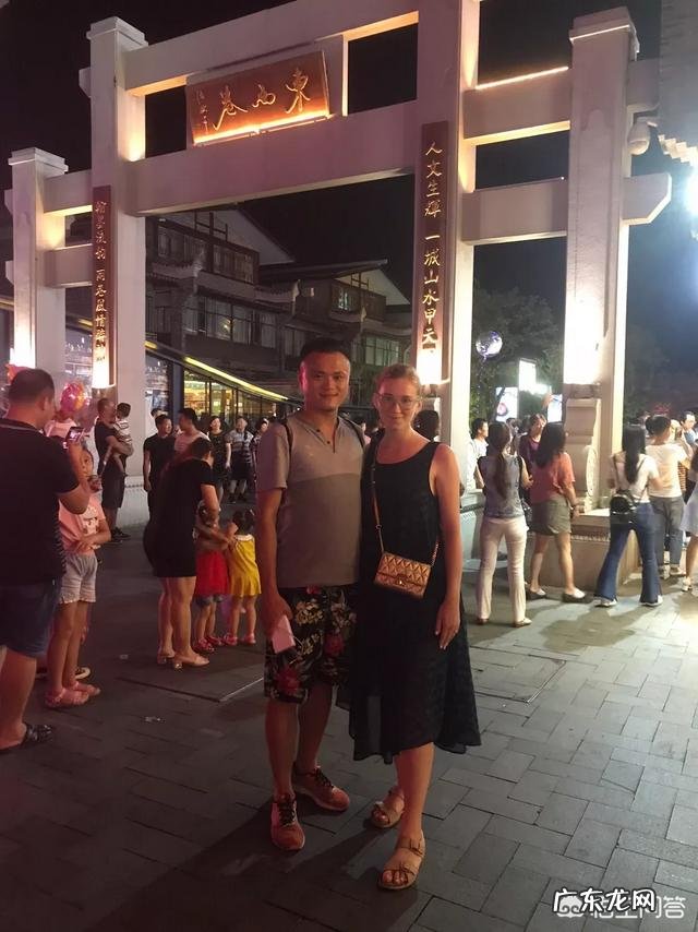 俄罗斯的女孩喜欢吃中国哪的美食？