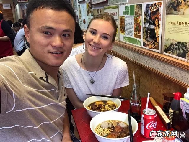 俄罗斯的女孩喜欢吃中国哪的美食？