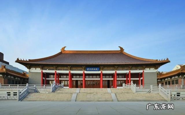 疫情结束，你外出的diyi顿想吃啥？