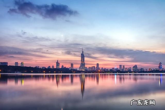 疫情结束，你外出的diyi顿想吃啥？