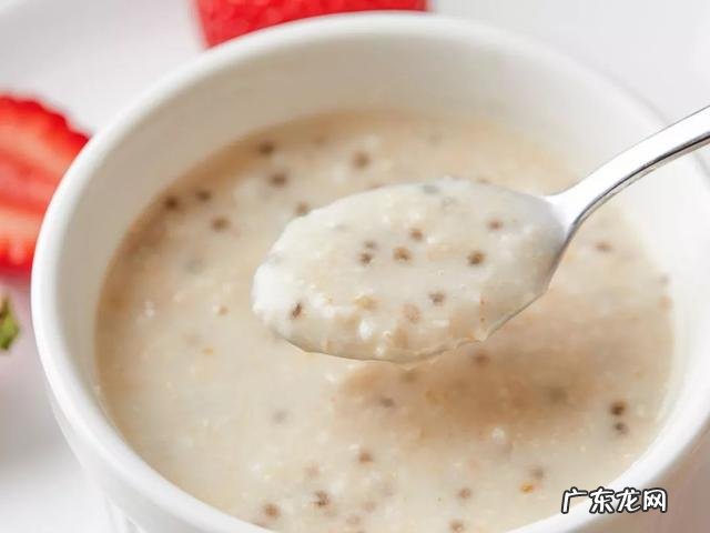 加了奇亚籽的澳洲燕麦片,营养翻倍,好吃不胖!