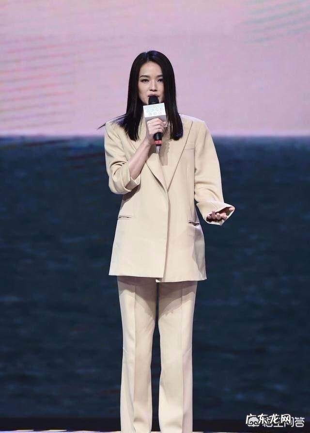 娱乐圈有哪些“颜值一般，却能靠穿搭提升整体气质”的明星？