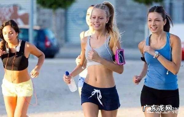 减脂时期,夜跑后在睡前能喝纯牛奶吗?