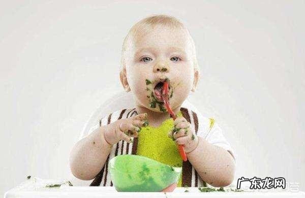 炒菜时先把盐放油里炒再放菜，健康吗