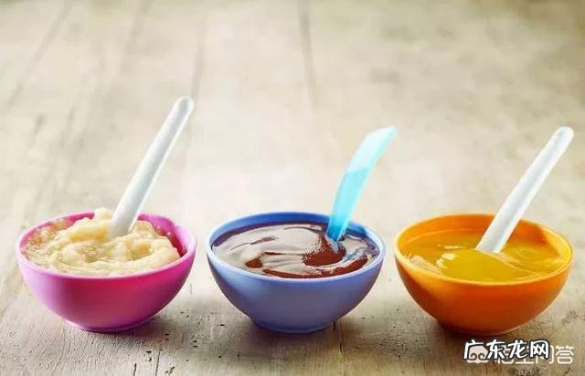 孩子6个月多一点,刚接触辅食,想给他添点零食,有什么推荐吗?