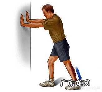 在空地上,有什么跳绳后拉伸的动作?