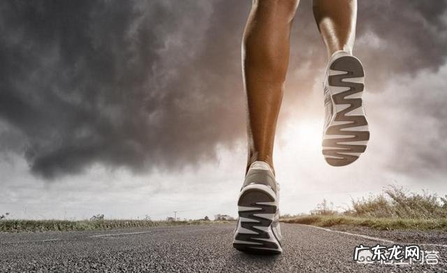 一个人独处时可进行哪些简单易行且效果还特好的身体锻炼项目? 适合50女人锻炼的项目