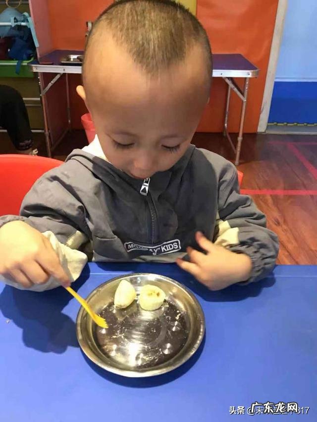 马上要把孩子送去托管班了,有什么要注意的地方吗