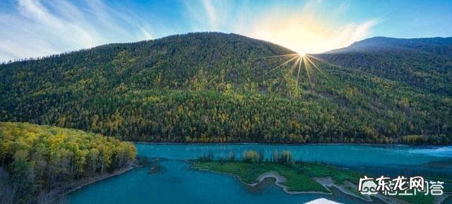 明年7月想去新疆旅游,15天行程,有哪些好玩的地方推荐?