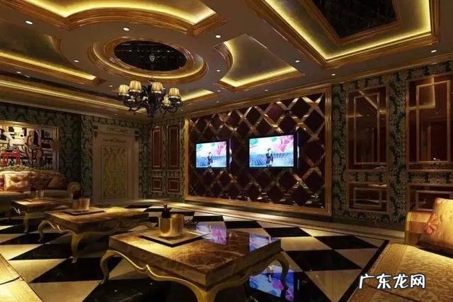 原来抖音的美女都是这么来的 抖音上为什么那么多美女,这些美女都是真的吗,还是用了道具?