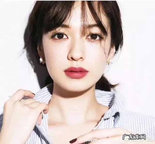 脸上有斑的菇凉们是如何淡斑祛斑的呢?感觉斑比痘痘都烦人??