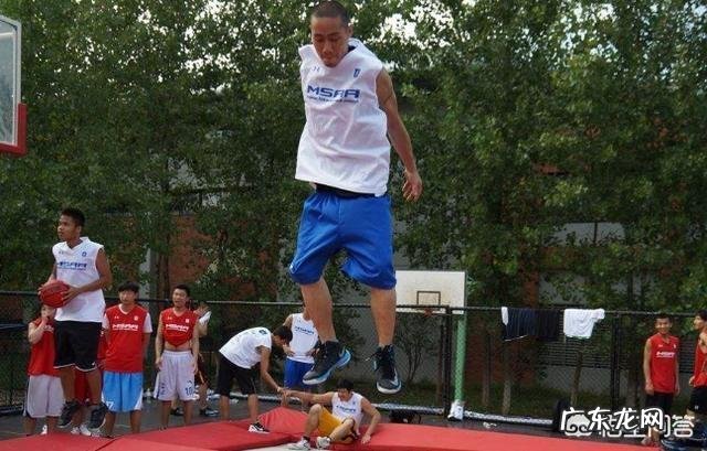 你觉得怎么做能够提高自己的弹跳能力