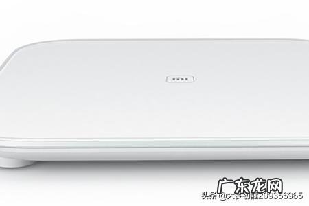 CR2032电池如何安装在体重秤上？