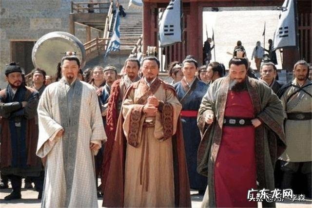 《水浒传》中,diyi绝顶聪明人是谁?