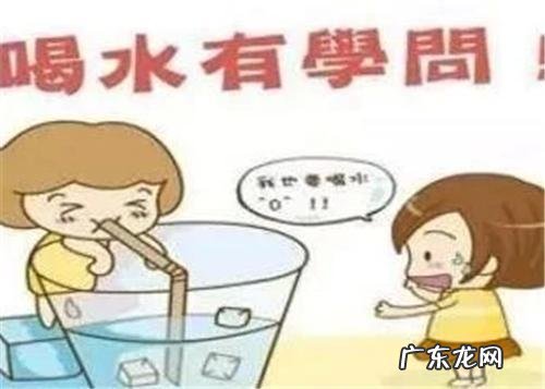 健身喝运动型饮料还是喝矿泉水好 拿运动饮料解渴是健身一大误区?