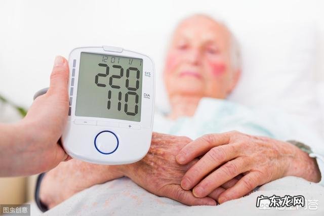 高盐类的食物吃越多了，真的会让血管会越堵、引发脑梗吗