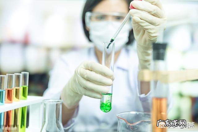 我妈吃太多油会拉肚子，不吃太多油不会拉肚子，这是怎么回事？