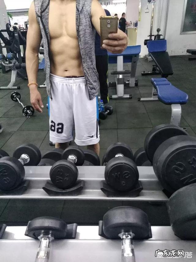 如果你想拥有健康又苗条的身材你会怎么做呢