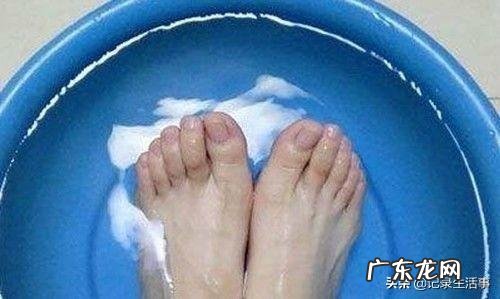 坐月子一个月不洗脚是什么样的感觉?