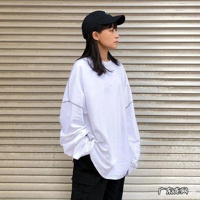 胸部丰满和微胖的女生如何穿才能显瘦