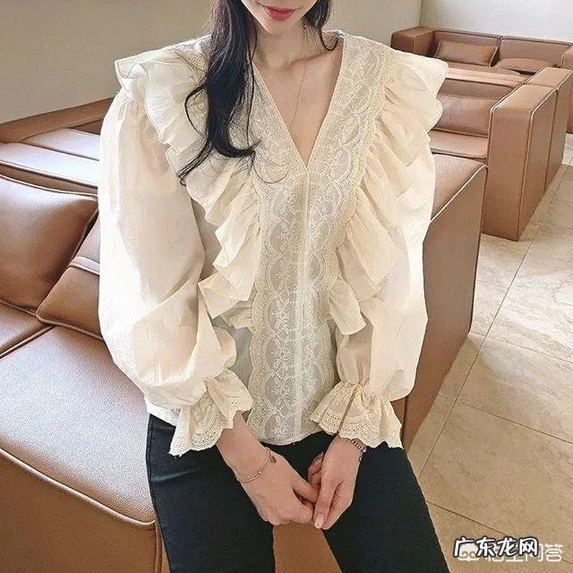 胸部丰满和微胖的女生如何穿才能显瘦