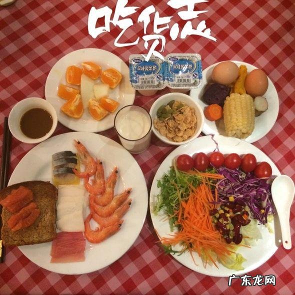 早餐每天都是自制的花生核桃牛奶,真的好吗? 早餐花生牛奶的做法