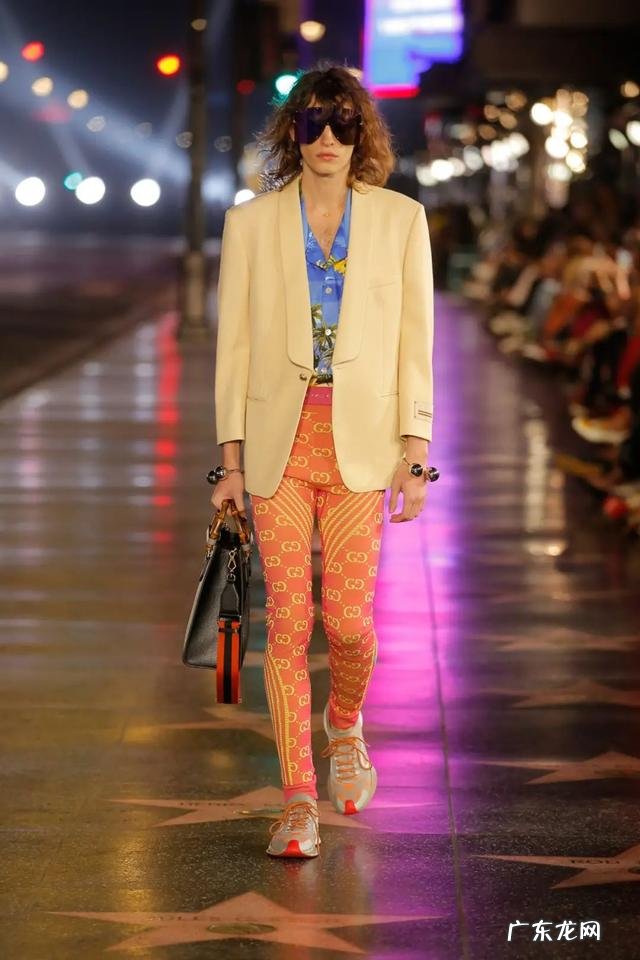 2022潮流夏季男装流行色 2022年男装流行色夏