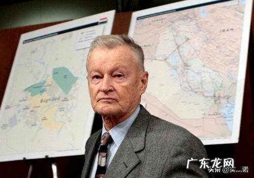 如何评价“奶头乐”理论？“奶头乐”现象对社会产生了哪些影响？