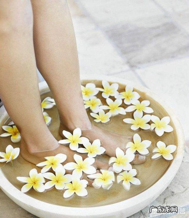 备孕的女性可以用中药泡脚吗,每天泡脚有助于怀孕吗?