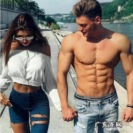 有腹肌的人在放松状态下也会有小肚子吗?