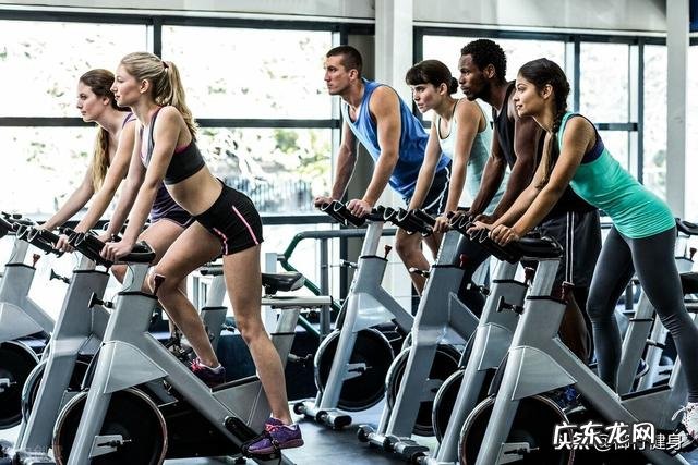 动感单车快速减肥有效果吗 动感单车运动加上黑咖啡可以快速减肥吗？