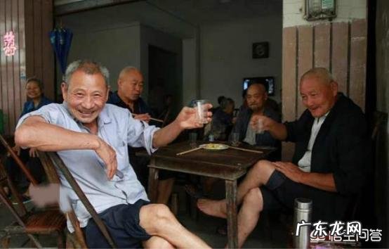 脂肪肝严重吗？有什么症状？怎么预防？ 怎么预防脂肪肝最有效