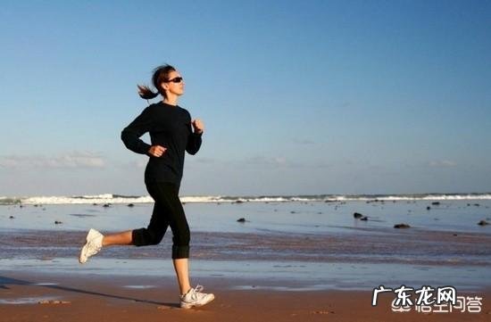 为什么前一天晚上锻炼身体后，第二天会浑身酸痛四肢无力？