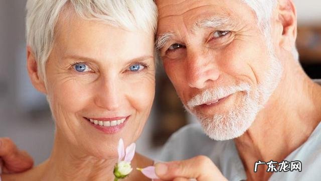 现实中为啥都是男生比较节约，而女生不是呢