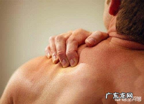 肩周炎号称五十肩，哪些人是肩周炎高危人群？怎样缓解肩周炎？