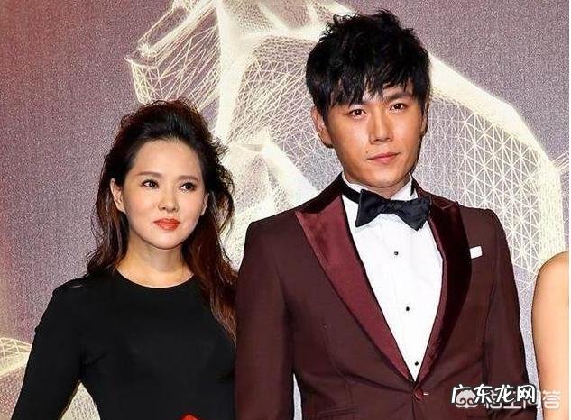 黄晓明平衡与李菲儿和Angelababy的关系效果如何？