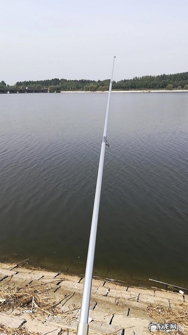 蚯蚓用酒泡过后用来钓鱼怎么样?