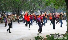 你觉得老太太跳广场舞真的是为了健身吗？