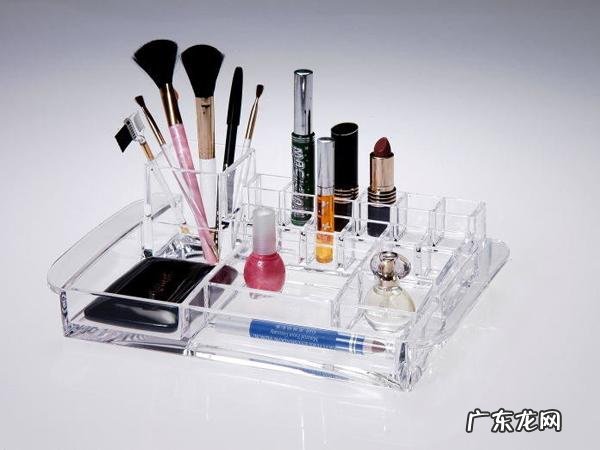 一个女人如何活着才算精致