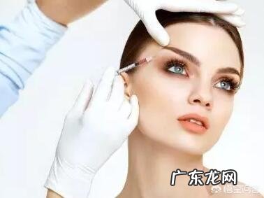 我的脸颊已经有点凹陷了，看起来很显老，用脂肪填充一下能行吗？