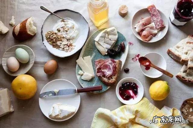 游泳能减肥吗?为什么游泳运动员胖子也不少?