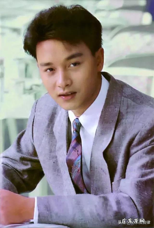 有没有一首歌让你百听不厌,循环到天亮?