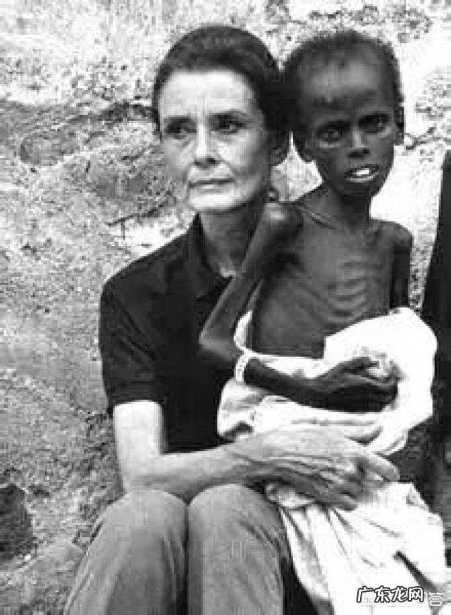 婴幼儿的生长发育受哪些因素影响