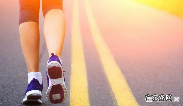 运动减肥一周,跑步机上每天4公里,体重没掉反而涨了2斤?