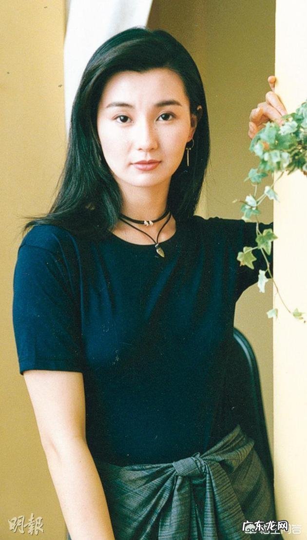 香港娱乐圈中,有哪些女明星是靠“港姐”身份出道的